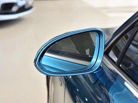 2024�� GT V8 Edition 8