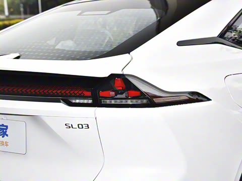 2025�� ���羫Ӣ��