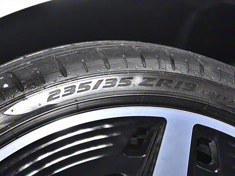 2025�� AMG A 35 4MATIC