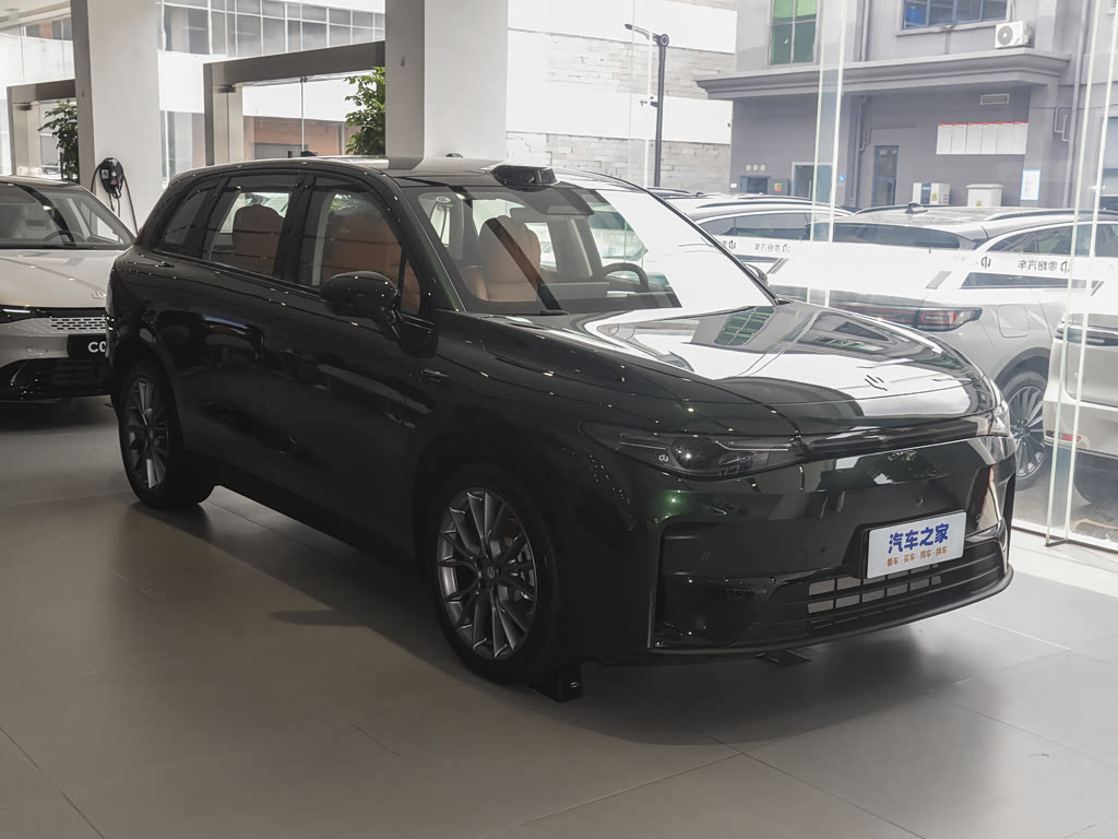 Leapmotor C10 I, Внедорожник 5 дв.: фото поколения
