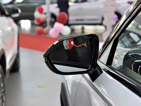 2025�� ���ܰ� 1.6T ��������