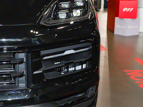 2025�� Cayenne 3.0T ���۰�