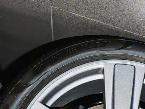 2025�� Cayenne 3.0T ���۰�