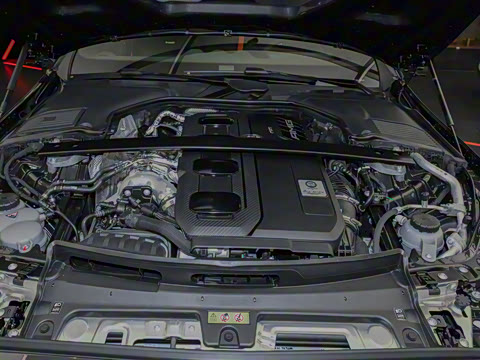 2025�� AMG C 43 4MATIC