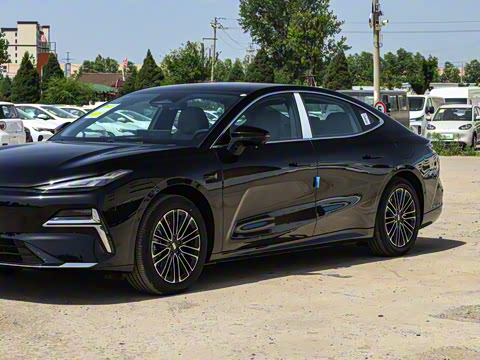 2025�� 130km EM-i ����