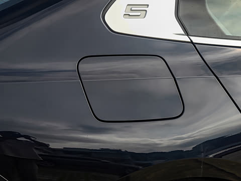 2025�� 530Li xDrive ������װ