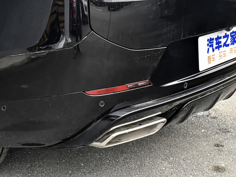 2025�� 400PS Dynamic HSE