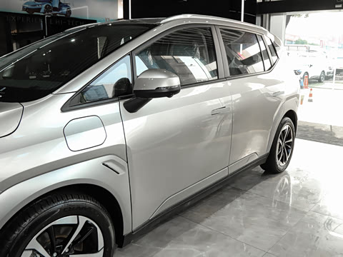 2023�� Younger ��ҫ��