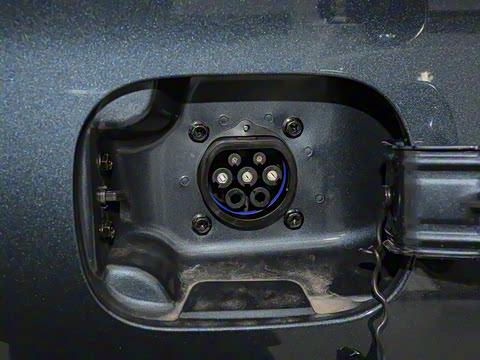 2025�� 165km ��������Pro 7��