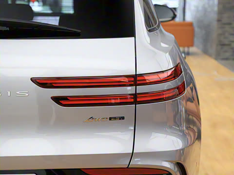 2025�� 2.5T �����콢��