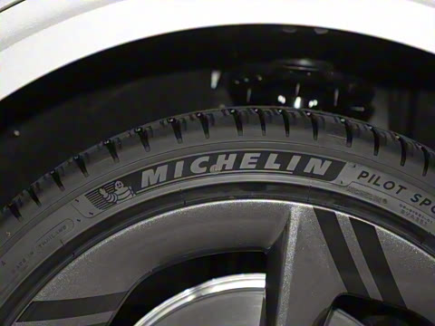 2025�� 2.5T �����콢��