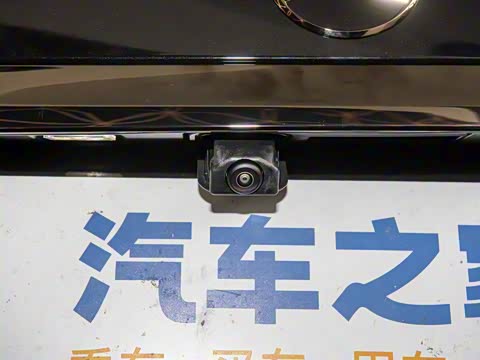 2025�� �Ŀ� S 680 4MATIC ��ҹ��