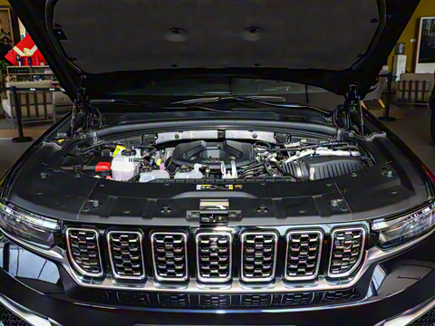 2023�� 4xe �۷��