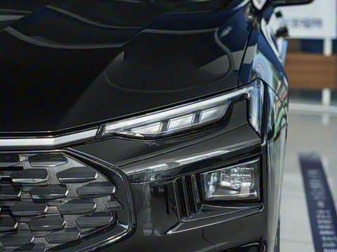 2023�� EcoBoost 180 ������