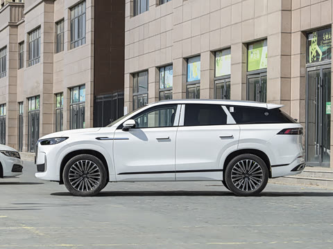 2025�� 2.0T ˫������������� 5��