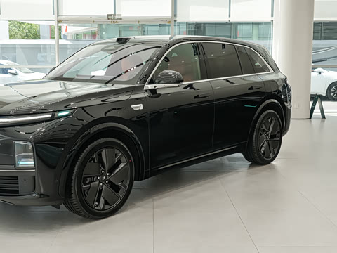 2025�� Max ���ܻ��°�