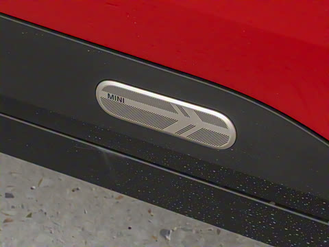 2024�� E ������