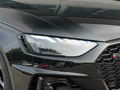 2024��  RS4 Avant ȼ���