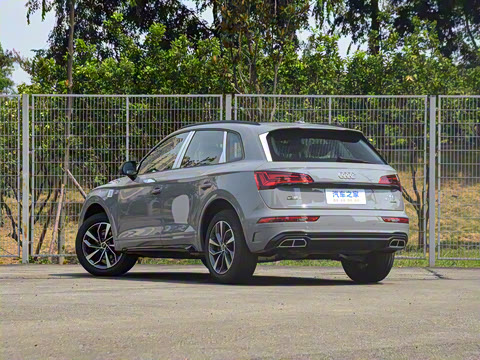 2024�� 40 TFSI ����������