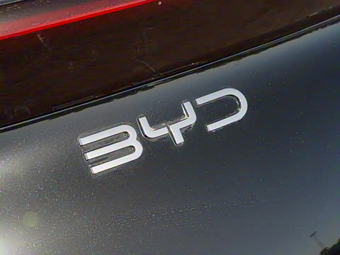 2025�� �Ǽݰ� 305km ���ɰ�