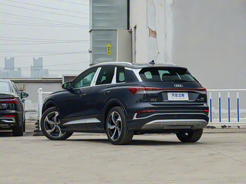 2024�� 40 e-tron ������