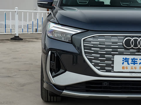 2024�� 40 e-tron ������