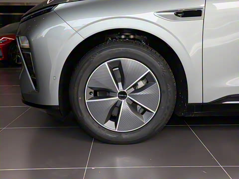 2024�� ���� 200 Pro+