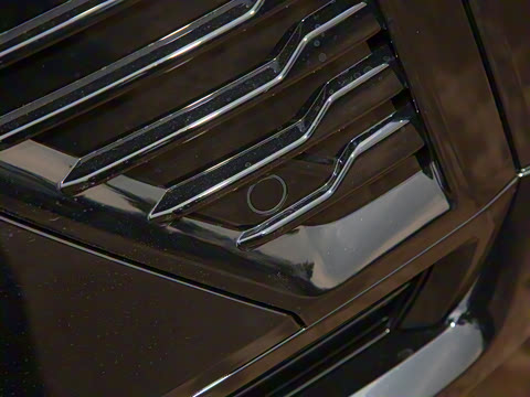 2025�� B5 ������Զ��ҹ�ڰ�