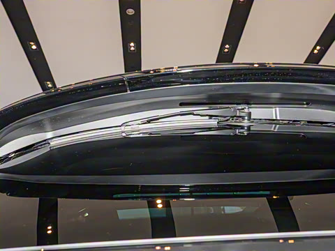 2025�� 400PS Dynamic SE