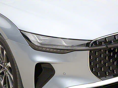 2025�� 2.0T ���а�