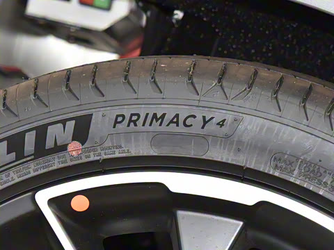 2025�� 2.0T �콢��