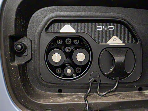 2025�� �Ǽݰ� 305km ���ɰ�