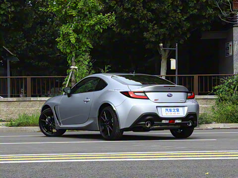 2025�� 2.4L �ֶ���EyeSight STI Sport