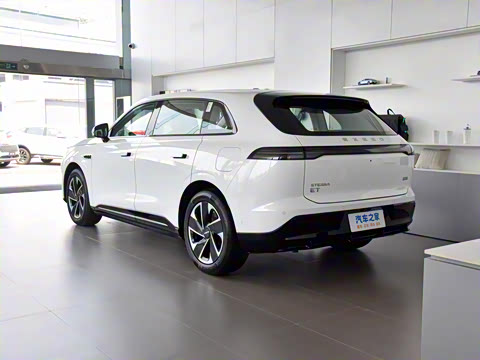 2024�� ���� 200 Pro+