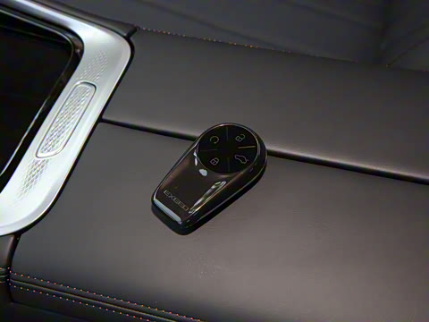 2025�� 400T ���������