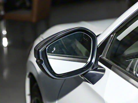 2023�� 2.0L e:HEV ������