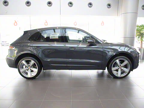 2025�� Macan 2.0T ���ΰ�