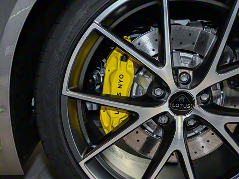 2025�� 2.0T DCT Turbo SE