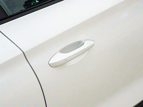 2025�� 2.0T 405 AT������