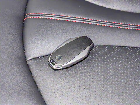 2025�� 2.0T 405 AT������