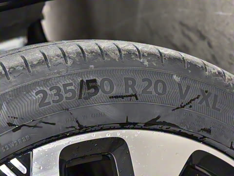 2025�� ���Ĵ� UItra 2.0T ������ �ǻ۾�����