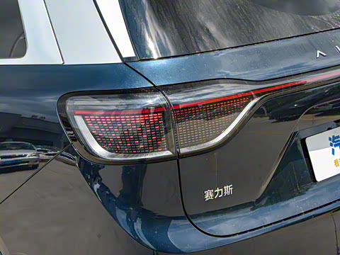 2025�� ���� Max�� 52kWh 5����