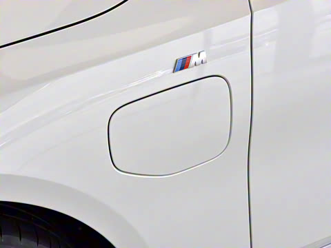 2024�� eDrive 35L M�˶���װ