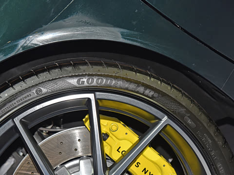 2025�� 2.0T DCT Turbo SE