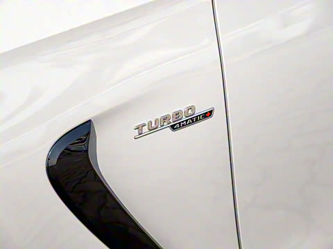 2024�� AMG CLE 53 4MATIC+ ���ܳ�