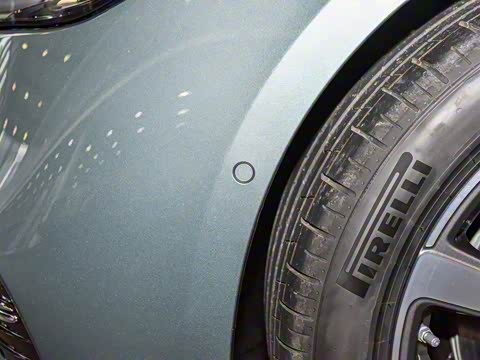 2025�� E 300 L ʱ����