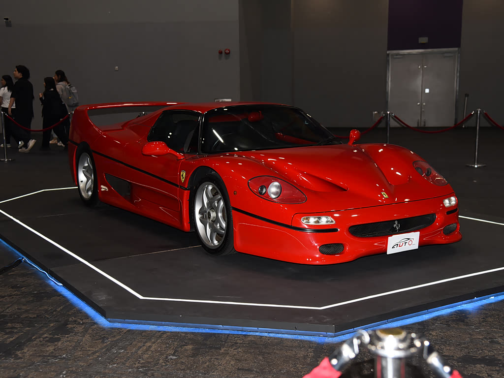 Ferrari F50, Родстер: фото поколения