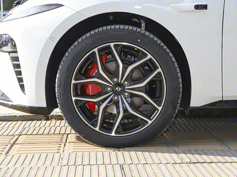 2025�� ���� 650Pro�캽��