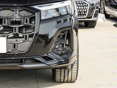 2025�� 55 TFSI quattro S line����ʿ��