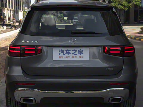 2025�� GLB 220 ������